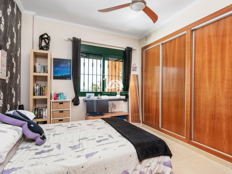 Villa for Sale in Ciudad Quesada Rojales - Ciudad Quesada, Alicante 13