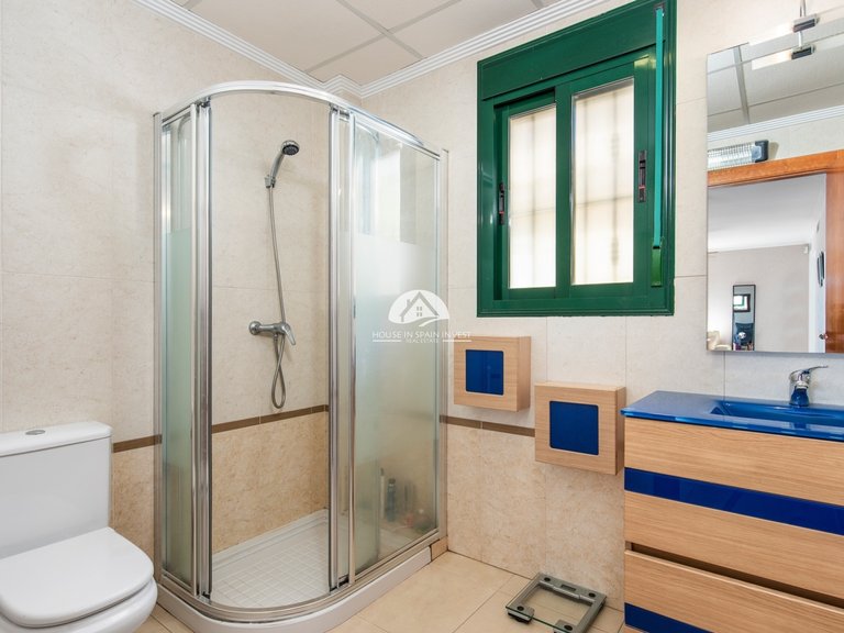 Villa for Sale in Ciudad Quesada Rojales - Ciudad Quesada, Alicante 15
