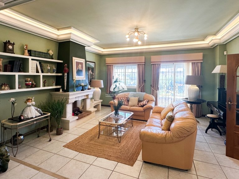 Villa for Sale in La Mata Torrevieja, Alicante 8