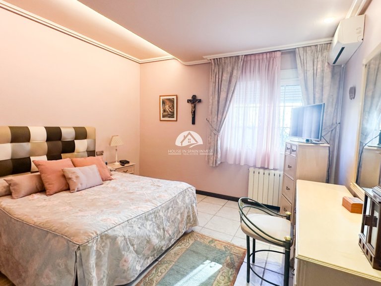 Villa for Sale in La Mata Torrevieja, Alicante 23