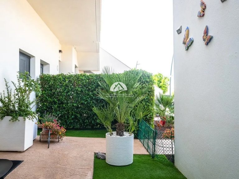 Town House for Sale in Lo Romero Golf Pilar De La Horadada, Alicante 36