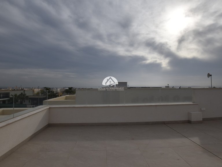 Villa for Sale in Los Montesinos Los Montesinos, Alicante 32