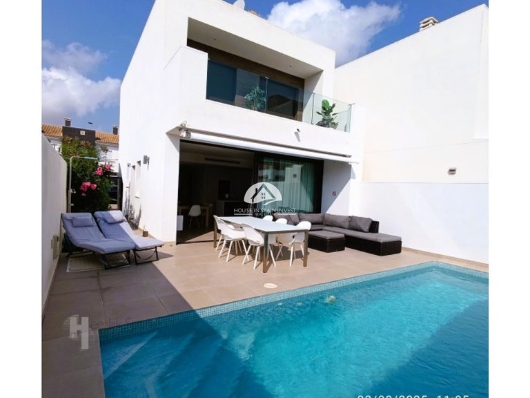 Villa for Sale in Santiago de la Ribera Murcia, Murcia 2