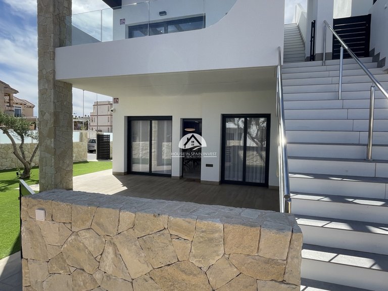 Town House for Sale in Torrevieja Torrevieja, Alicante 3