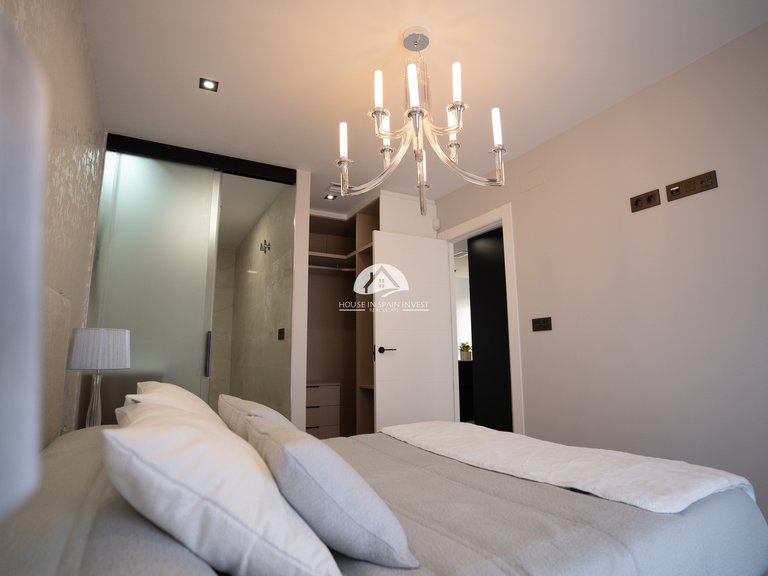 Town House for Sale in Torrevieja Torrevieja, Alicante 28