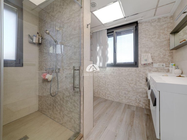 Villa for Sale in Los Balcones Torrevieja, Alicante 23