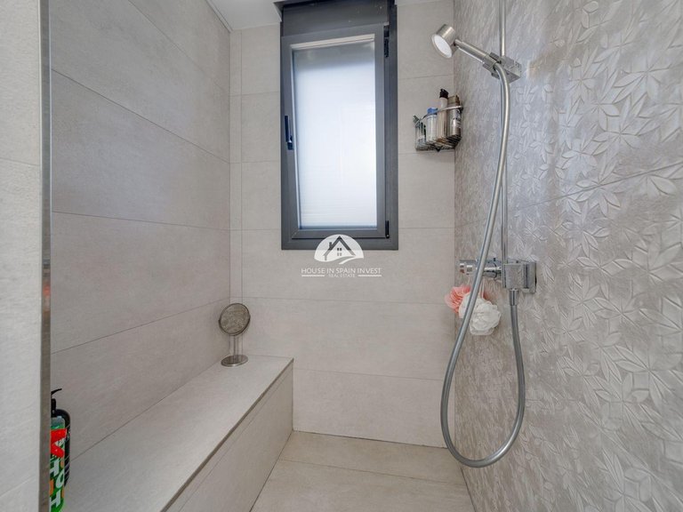 Villa for Sale in Los Balcones Torrevieja, Alicante 24