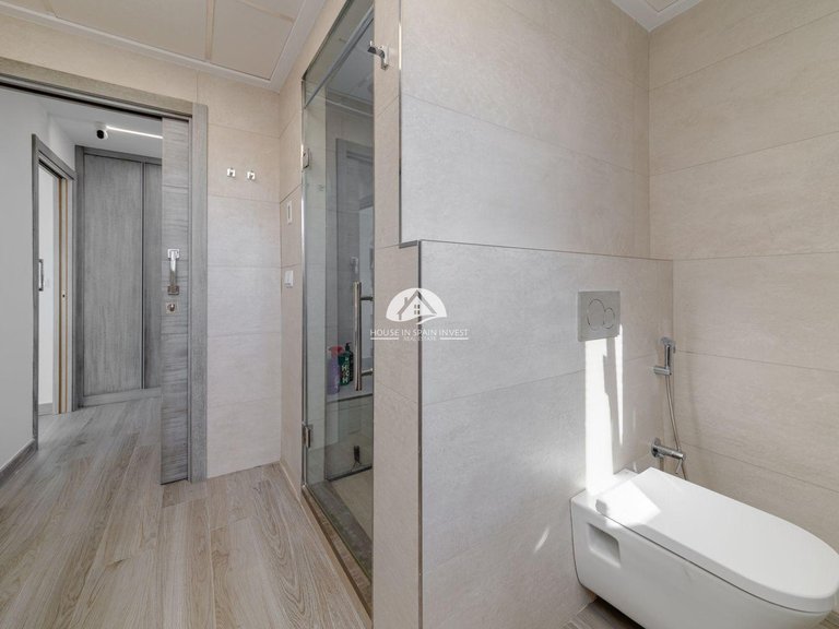 Villa for Sale in Los Balcones Torrevieja, Alicante 25