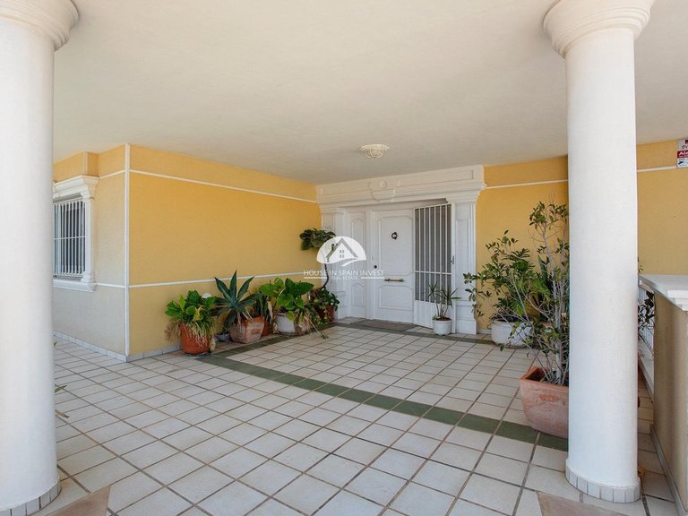 Villa for Sale in La Siesta - El Salado - Torreta Torrevieja, Alicante 5