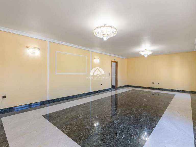 Villa for Sale in La Siesta - El Salado - Torreta Torrevieja, Alicante 9