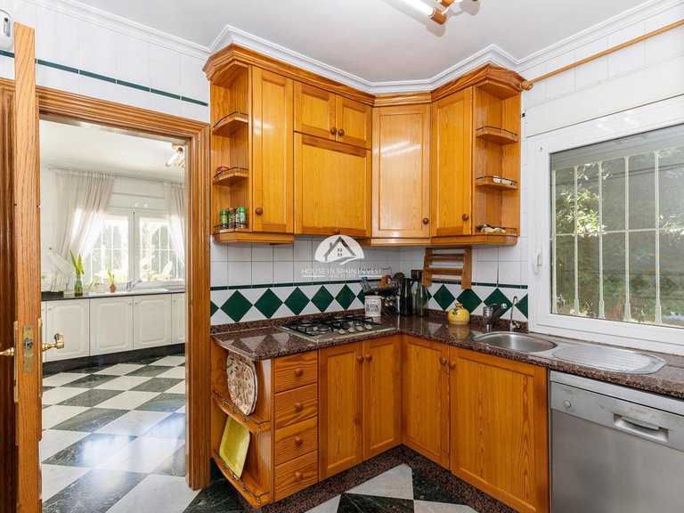 Villa for Sale in La Siesta - El Salado - Torreta Torrevieja, Alicante 17