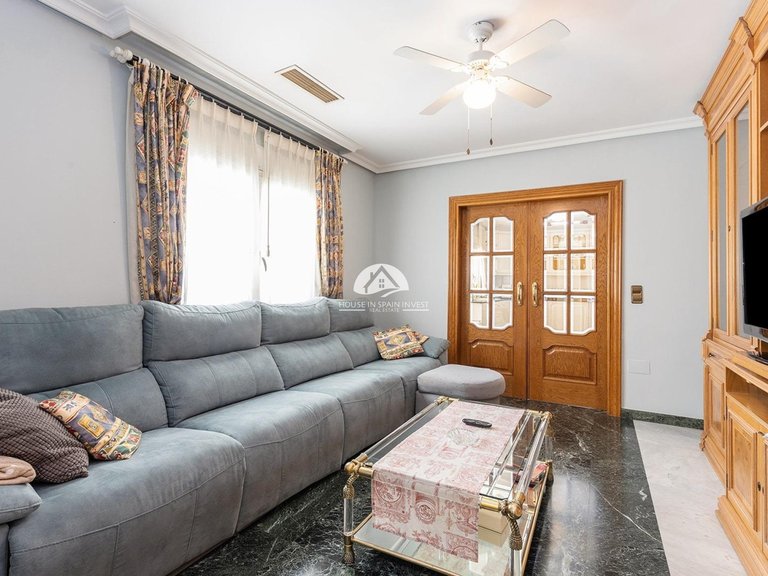Villa for Sale in La Siesta - El Salado - Torreta Torrevieja, Alicante 19
