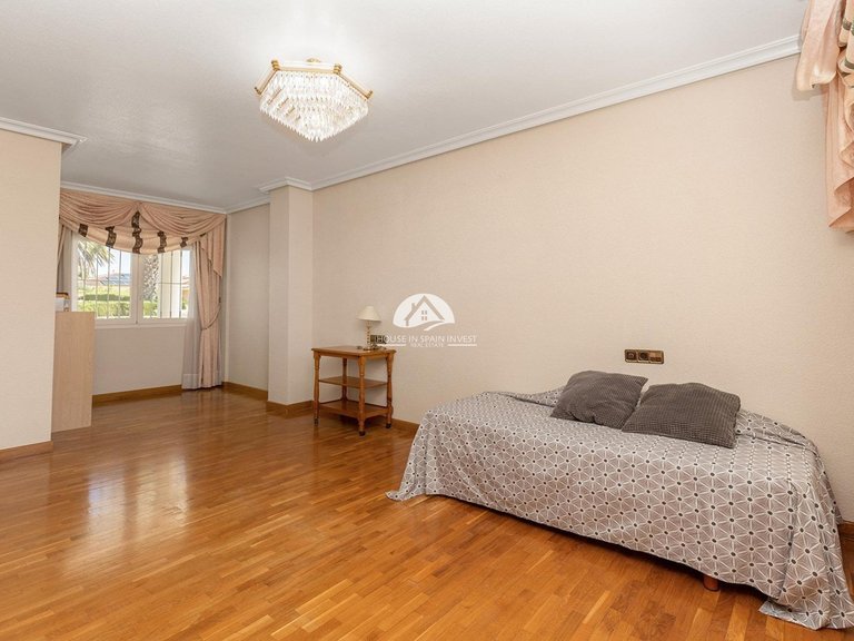 Villa for Sale in La Siesta - El Salado - Torreta Torrevieja, Alicante 22