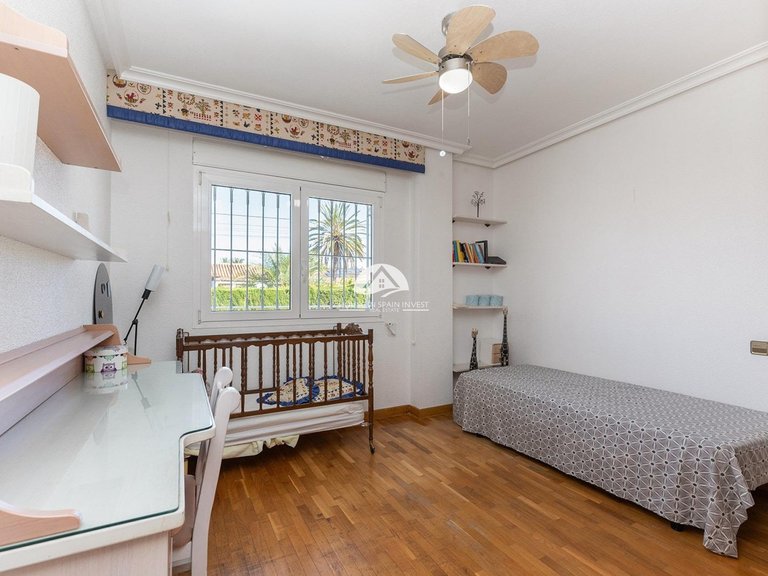 Villa for Sale in La Siesta - El Salado - Torreta Torrevieja, Alicante 26
