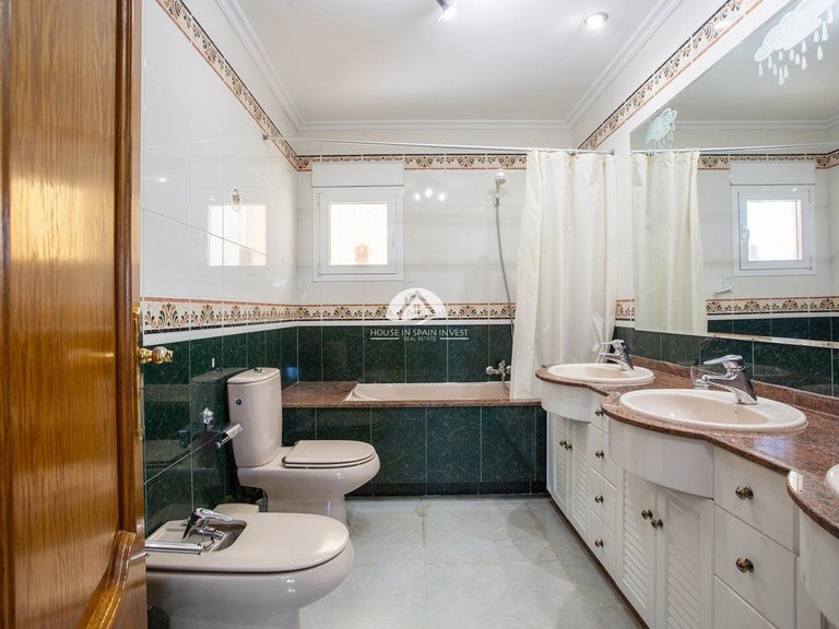 Villa for Sale in La Siesta - El Salado - Torreta Torrevieja, Alicante 35