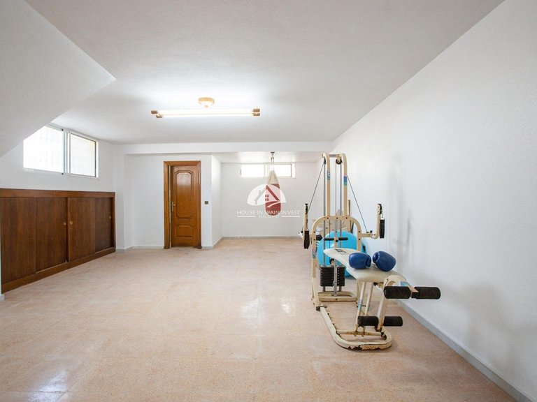 Villa for Sale in La Siesta - El Salado - Torreta Torrevieja, Alicante 36
