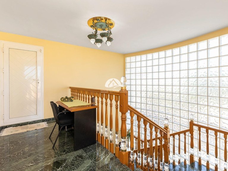Villa for Sale in La Siesta - El Salado - Torreta Torrevieja, Alicante 39