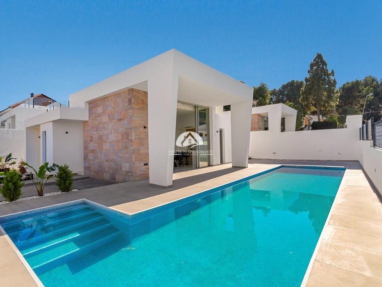 Villa for Sale in Los Balcones Torrevieja, Alicante 50