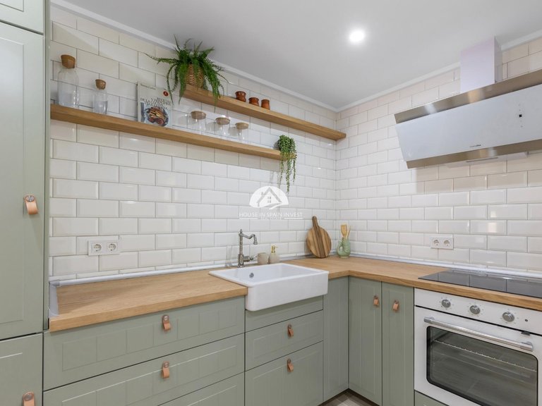 Town House for Sale in Centro Torrevieja, Alicante 9