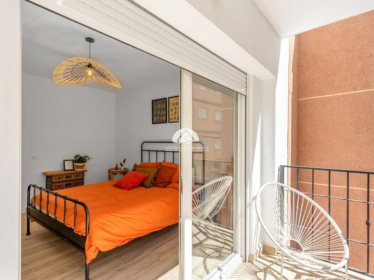 Town House for Sale in Centro Torrevieja, Alicante 21