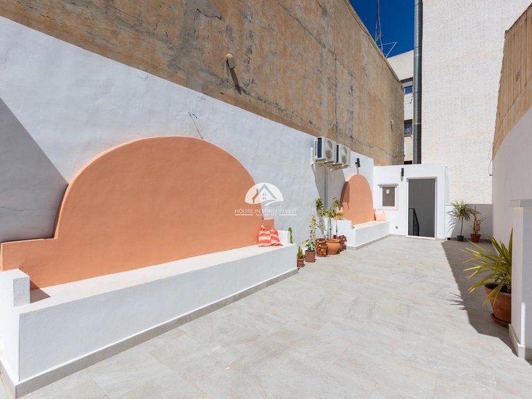 Town House for Sale in Centro Torrevieja, Alicante 27