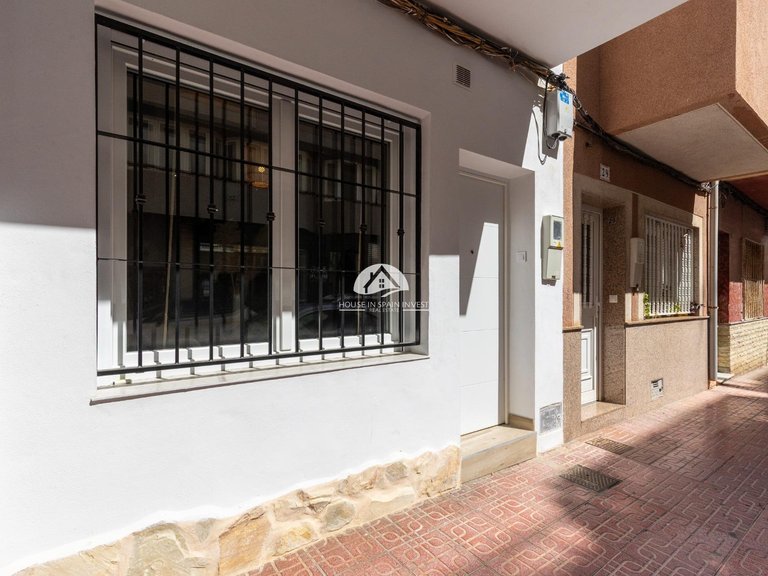Town House for Sale in Centro Torrevieja, Alicante 28