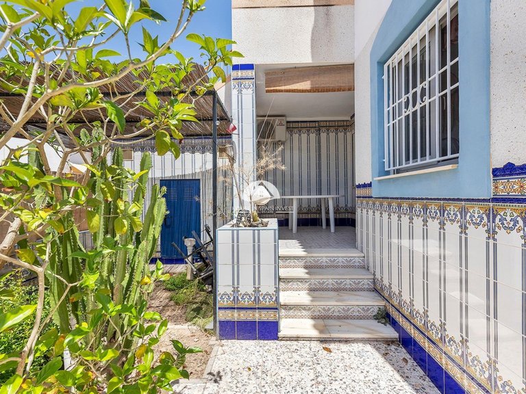 Apartment for Sale in El Acequión - Los Náufragos Torrevieja, Alicante 24