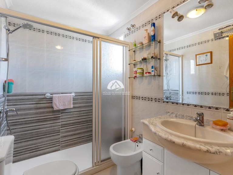 Apartment for Sale in La Mata Torrevieja, Alicante 15