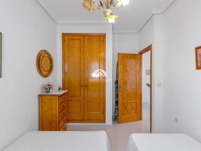 Apartment for Sale in La Mata Torrevieja, Alicante 16