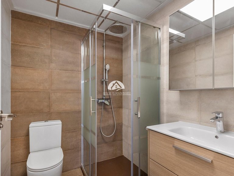 Villa for Sale in Aguas Nuevas - Sector 25 Torrevieja, Alicante 21