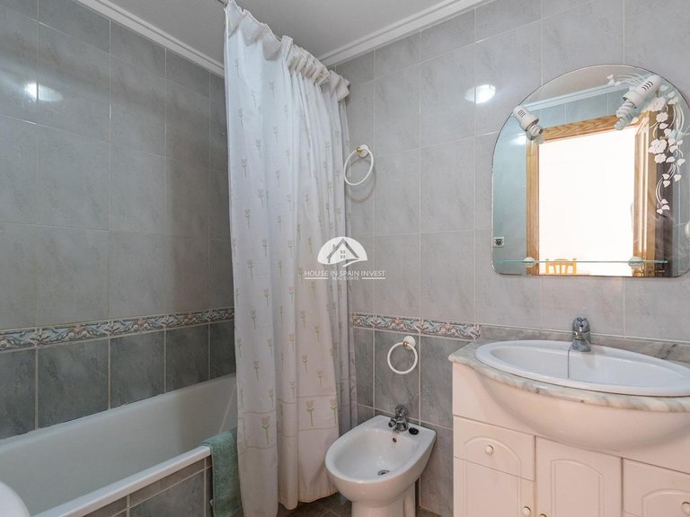 Apartment for Sale in Centro Torrevieja, Alicante 16