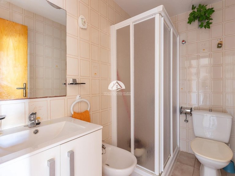 Apartment for Sale in La Mata Torrevieja, Alicante 16