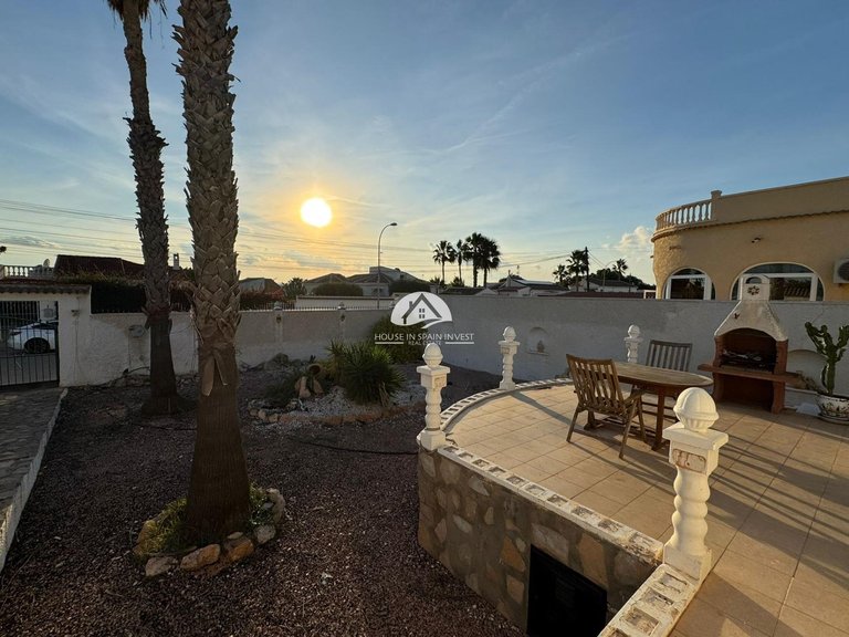 Villa for Sale in La Siesta - El Chaparral - San Luis Torrevieja, Alicante 8