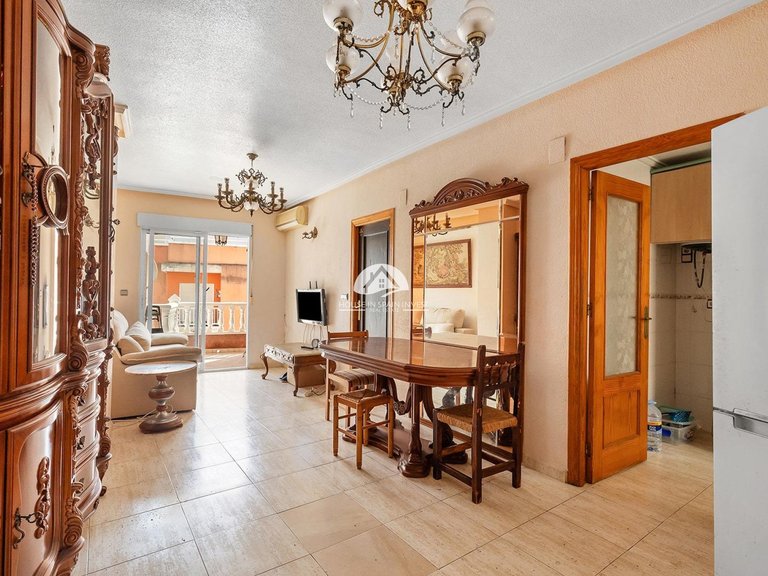 Apartment for Sale in Playa del Cura Torrevieja, Alicante 1