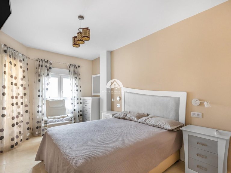 Apartment for Sale in Centro Torrevieja, Alicante 13