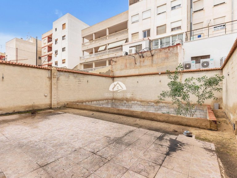 Apartment for Sale in Centro Torrevieja, Alicante 28