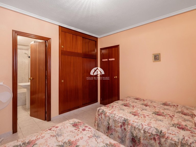 Apartment for Sale in Centro Torrevieja, Alicante 13