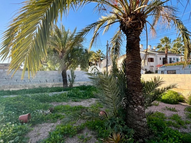 Villa for Sale in Aguas Nuevas - Sector 25 Torrevieja, Alicante 7
