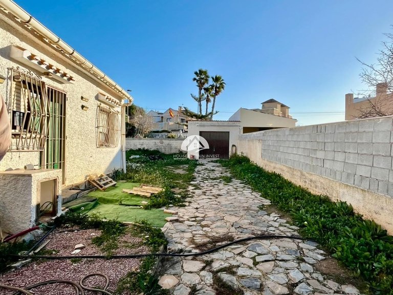 Villa for Sale in Aguas Nuevas - Sector 25 Torrevieja, Alicante 11