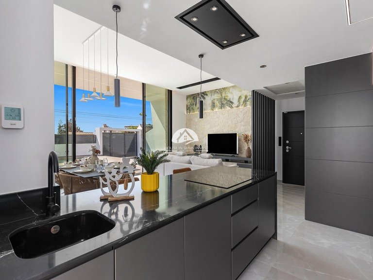 Villa for Sale in Los Balcones Torrevieja, Alicante 26