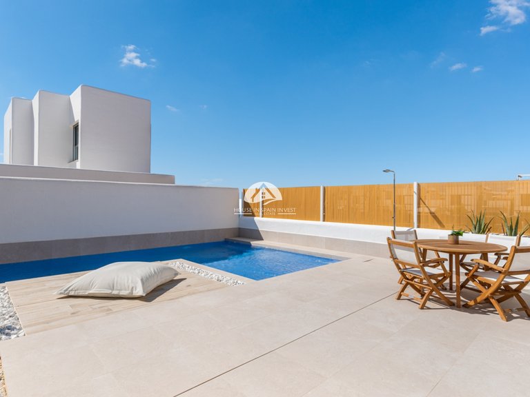 Villa for Sale in Los Alcázares Murcia, Murcia 3