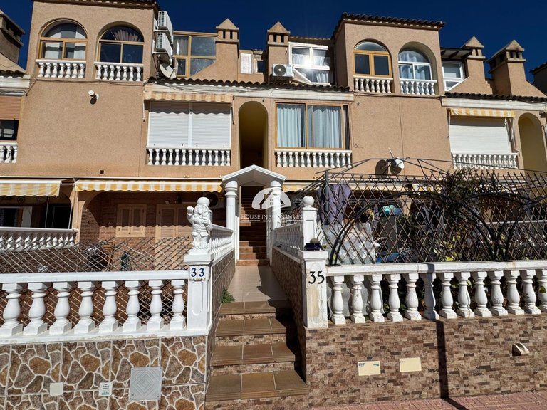 Apartment for Sale in Punta Prima Torrevieja, Alicante 1