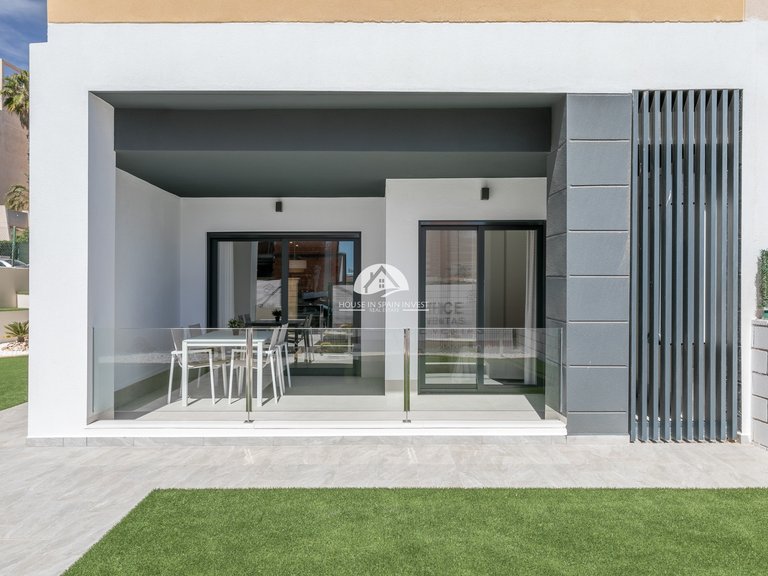 Apartment for Sale in Torrevieja Torrevieja, Alicante 4