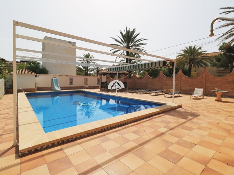 Villa for Sale in Cabo roig Orihuela Costa, Alicante 4