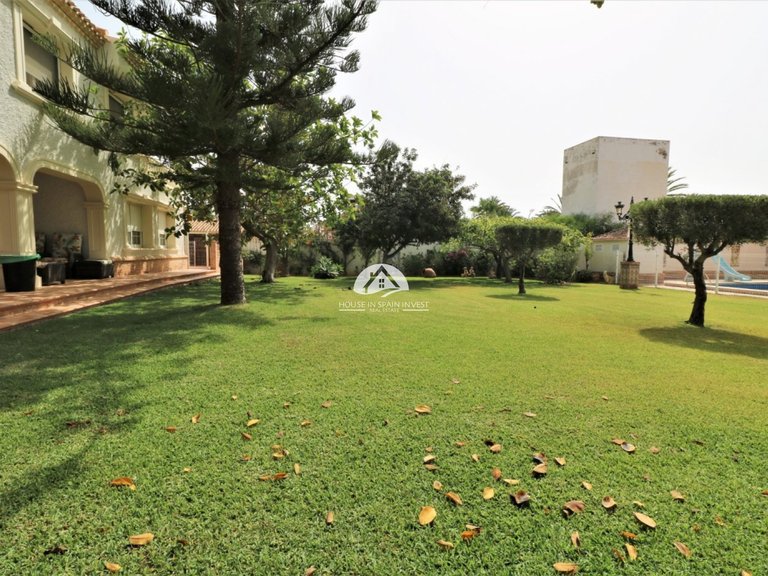 Villa for Sale in Cabo roig Orihuela Costa, Alicante 6