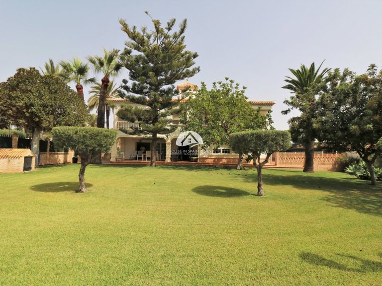 Villa for Sale in Cabo roig Orihuela Costa, Alicante 7