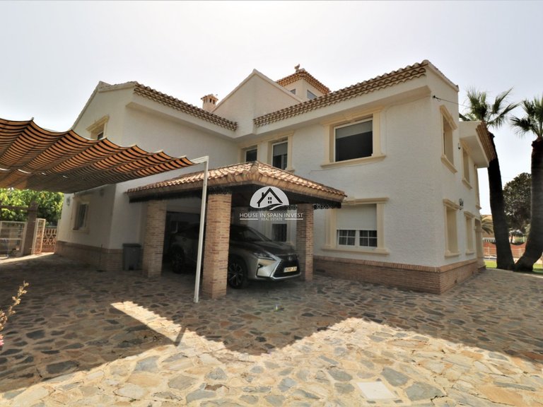 Villa for Sale in Cabo roig Orihuela Costa, Alicante 15