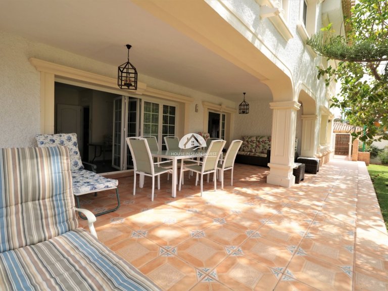 Villa for Sale in Cabo roig Orihuela Costa, Alicante 19