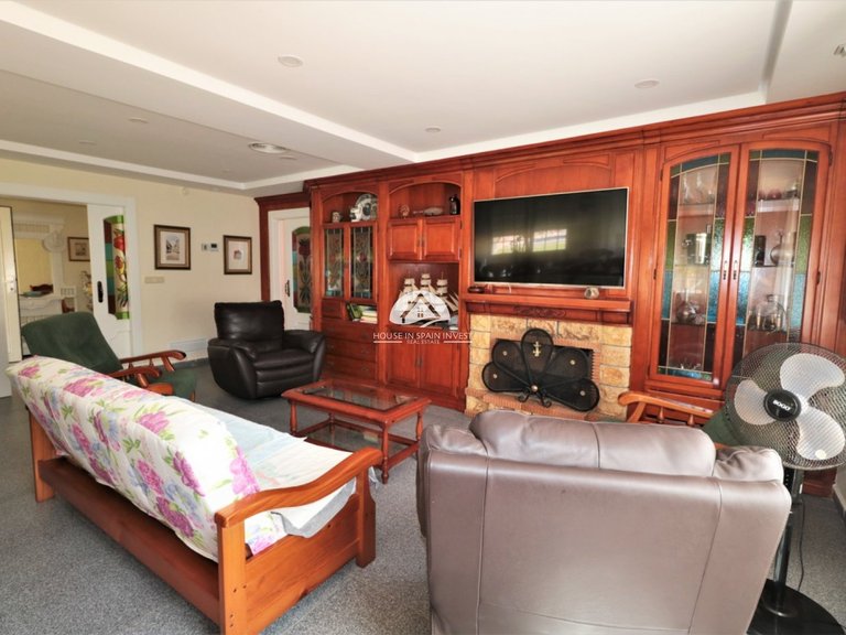 Villa for Sale in Cabo roig Orihuela Costa, Alicante 26