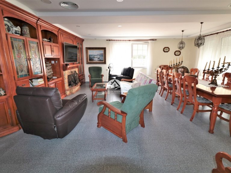 Villa for Sale in Cabo roig Orihuela Costa, Alicante 29